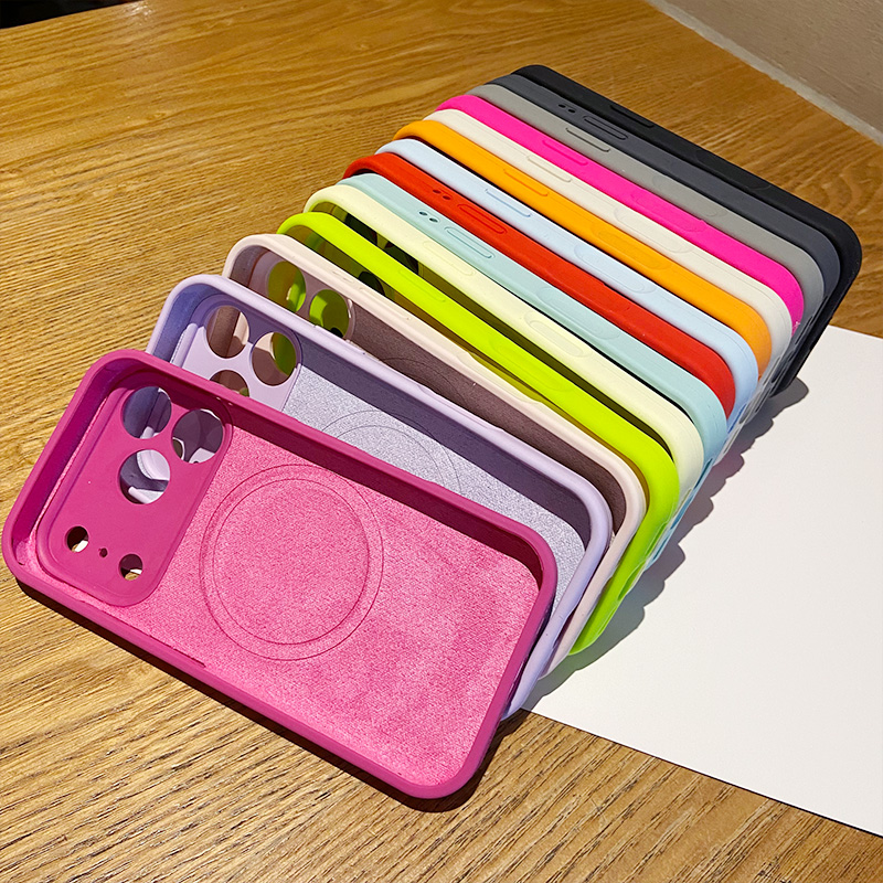 Liquid Silicone Magnetic Phone Case - Etui z płynnego silikonu w stylu